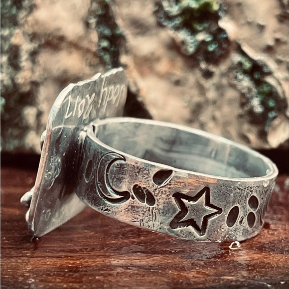 Jody Waltman Dragonfly Ring in Sterling Silver, Opal Accent, Artisan Jewelry - Picture 2 of 15